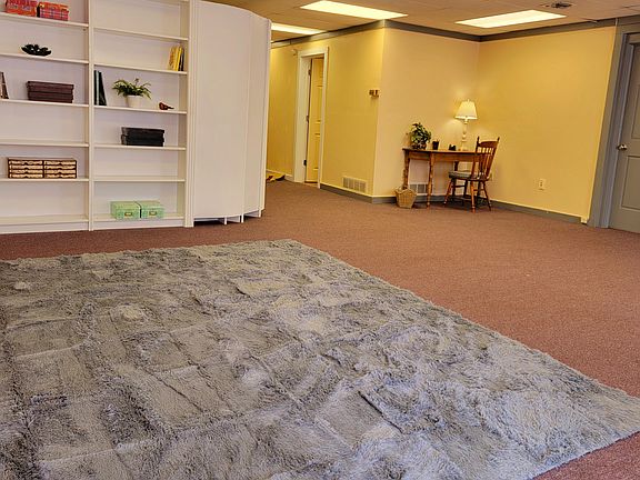 2nd image of 119 Main St #A