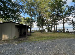 813 Caton Rd, Penn Yan, NY 14527