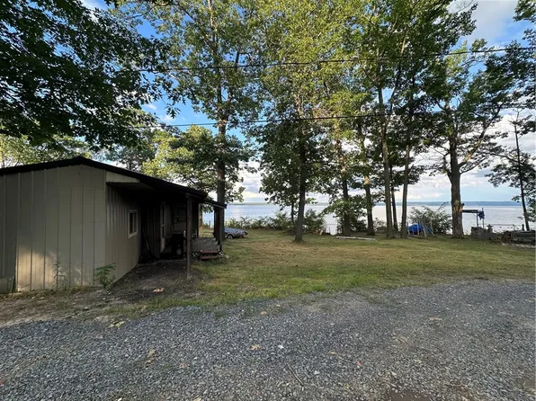 813 Caton Rd, Penn Yan, NY 14527