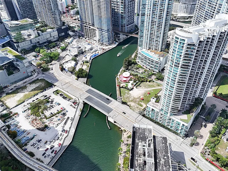 350 S Miami Ave #4110 — Photo 38