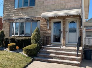 17 Twombly Ave, Staten Island, NY 10306