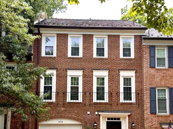 1814 24th St S, Arlington, VA 22202