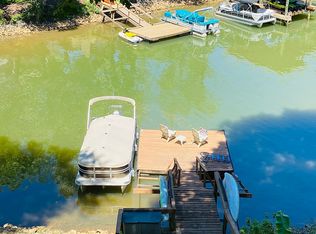 3019 Point Clear Dr, Tega Cay, SC 29708