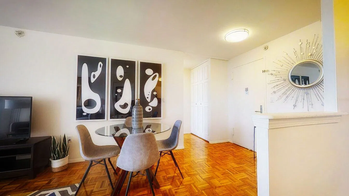 2 bed, 1.5 bath, $3,600 — Photo 1