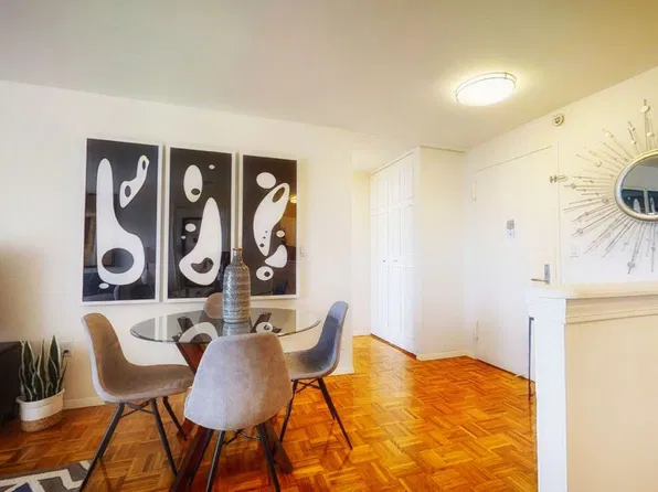 167 Freeman St, Brookline, MA 02446