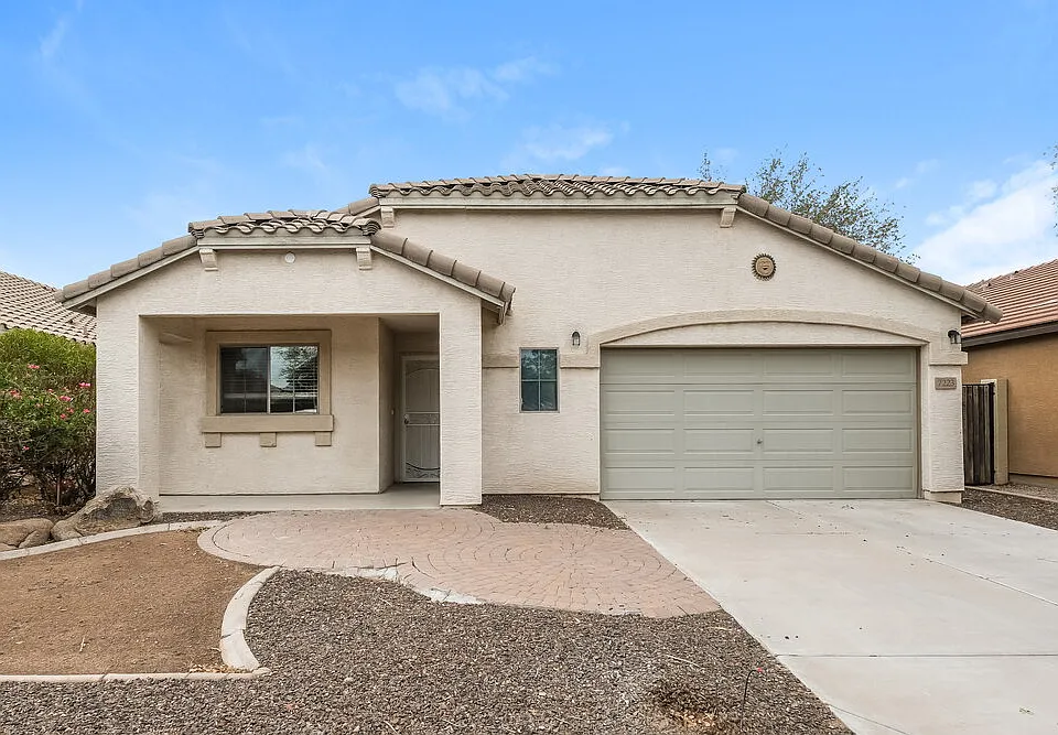 7223 W Winslow Ave