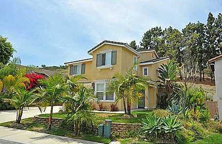 1st image of 109 Canyon Creek Way