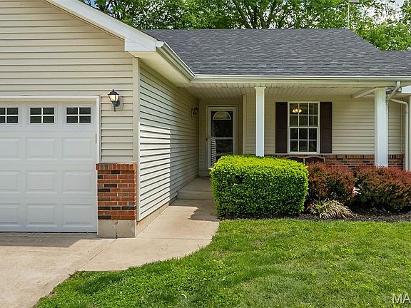 5th image of 344 Fourbush Ct