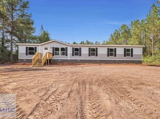 1804 Dixie Rd, Screven, GA 31560