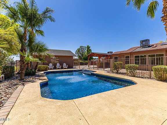 5th image of 6241 N 186th Avenue