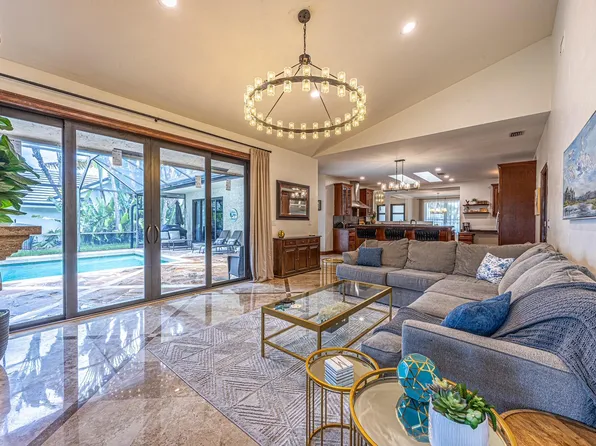 1985 Parkside Circle S, Boca Raton, FL 33486
