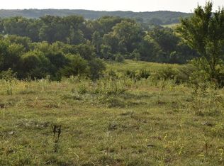 2901 Rustic Ave, Peru, IA 50222