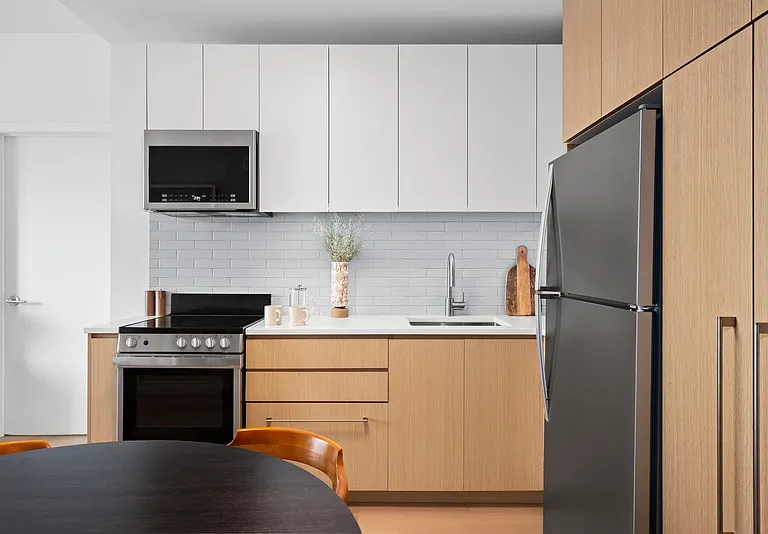 249 Willoughby Ave #H11 — Photo 6