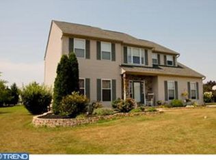 122 E Cedarwood Dr, Middletown, DE 19709
