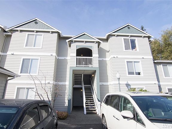 2nd image of 5620 14th Dr W APT 105