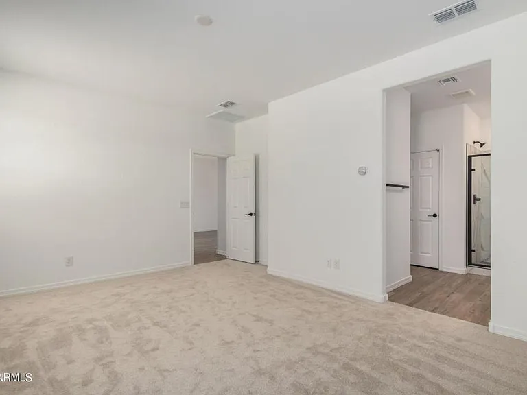 17318 W Surrey Dr — Photo 22