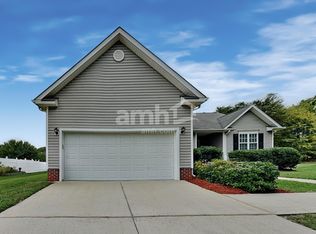1207 Hampton Park Dr, High Point, NC 27265