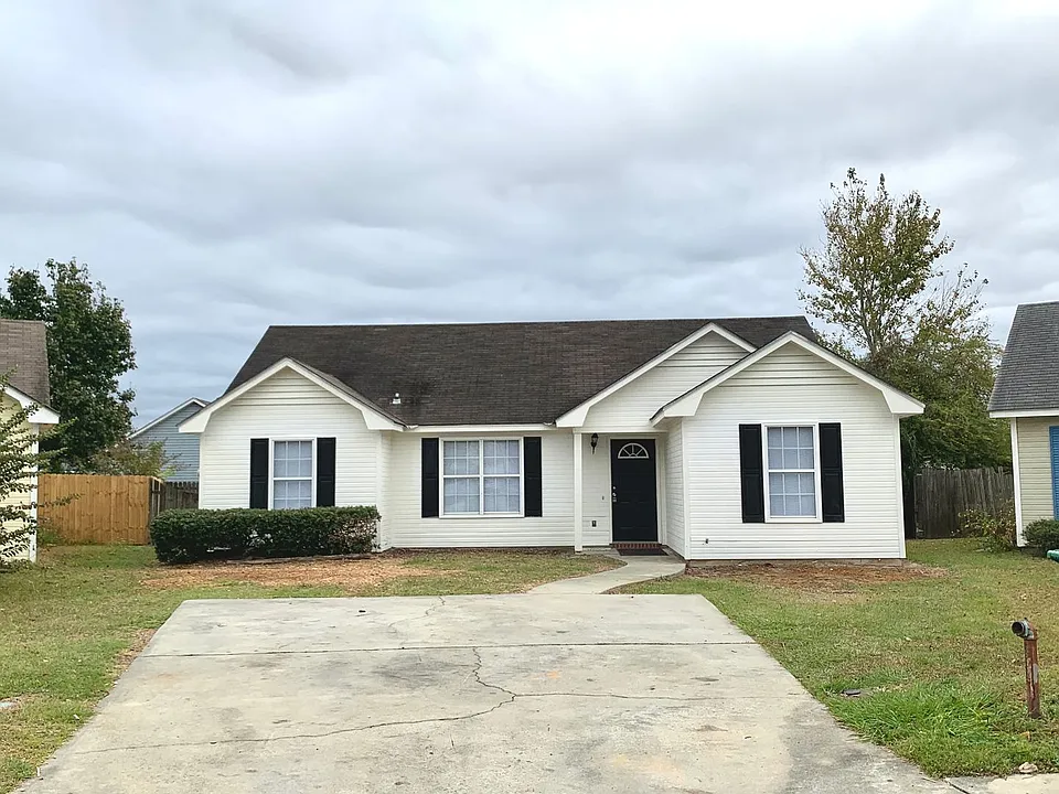 9 S Sawgrass Cir