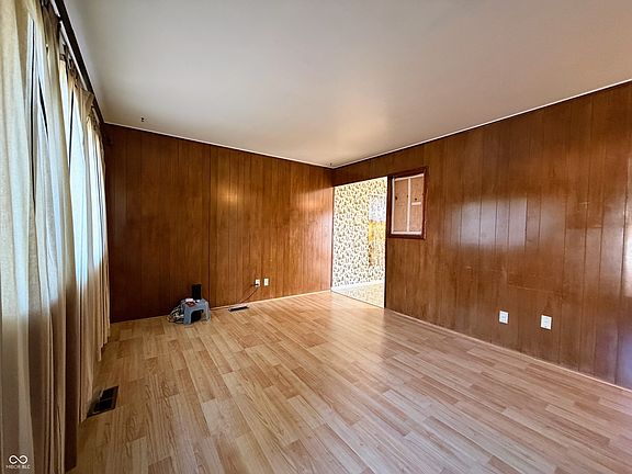 5th image of 2708 Dawson St