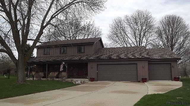 2nd image of 8 Quarry Rd