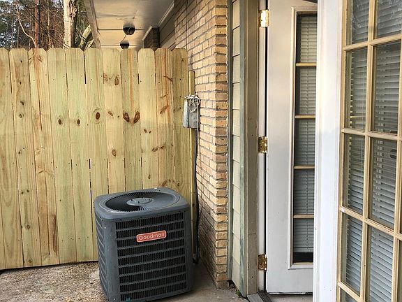 2nd image of 333 McCaughan Ave APT A