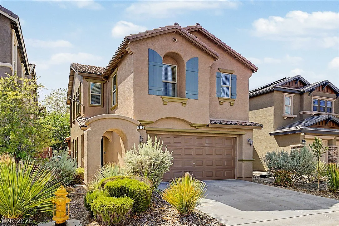 3 bed, 2.5 bath, 1661 sqft, $2,250 — Photo 3
