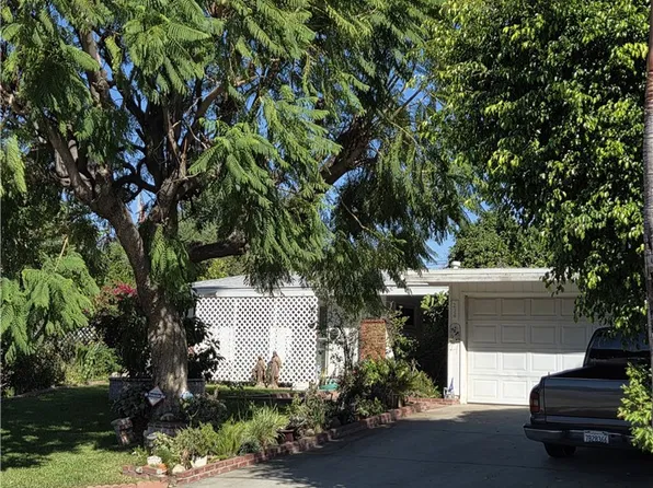 236 N Viceroy Ave, Azusa, CA 91702