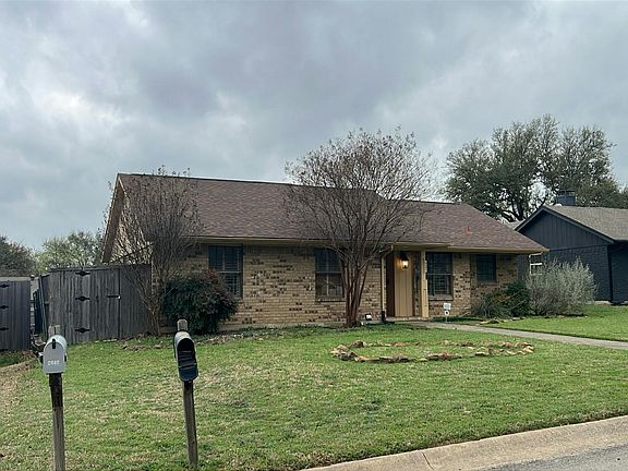 3rd image of 8201 Bobwhite Dr