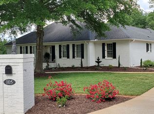 105 Spring Meadow Dr, Simpsonville, SC 29681