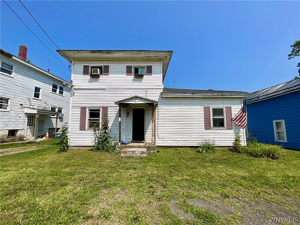 1st image of 12050 Main St