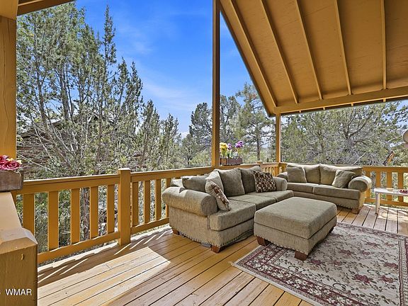 2nd image of 2803 Dogleg Way