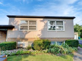 2233 Clifford Ave, Rochester, NY