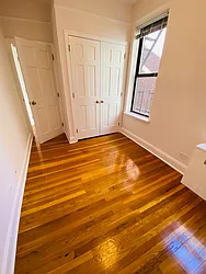 Rented by Metropolis Real Estate of Manhattan