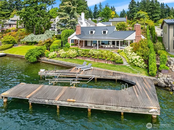 11 Enatai Drive, Bellevue, WA 98004