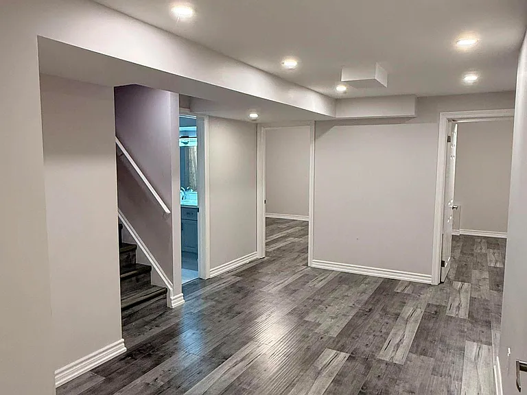 15 McGinty Ave #BASEMENT — Photo 2