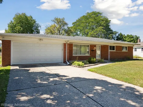 6219 N Evangeline St, Dearborn Heights, MI 48127