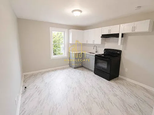 176 Scheerer Ave Photo 1