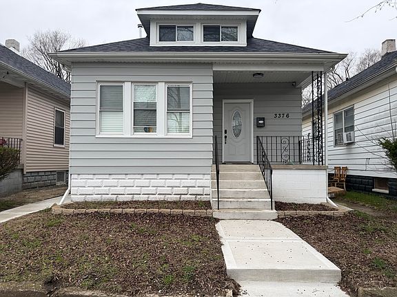 2nd image of 3376 Maryland St