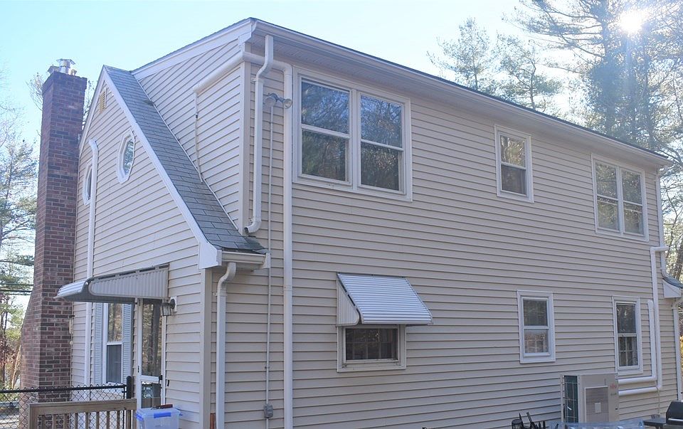 138 Milford St, Hanson, MA 02341, MLS# 73135757