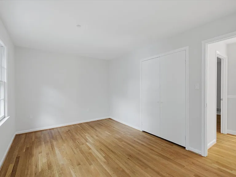 4120 Nutwood Way — Photo 22