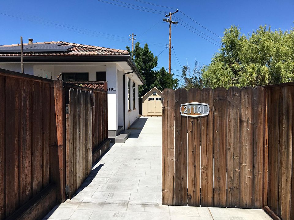 View when entry gate (half/left side) open