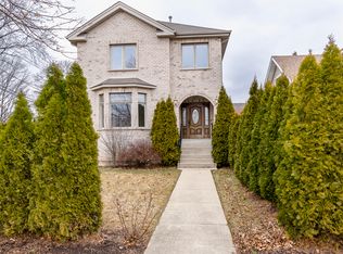 274 Center Ave, Wheeling, IL 60090