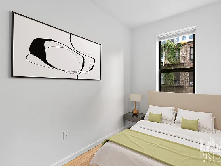429 E 65th St #17 — Photo 3