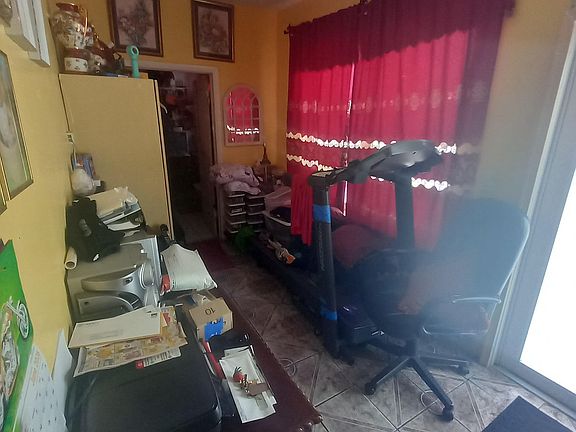 3rd image of 3180 NW 49TH Street