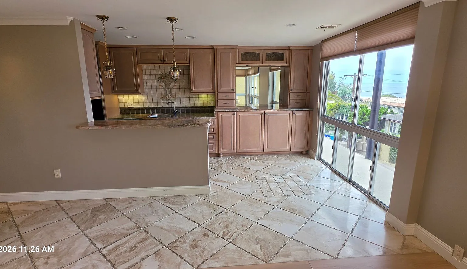 La Jolla Village - Park Prospect - Nice 2 Bedroom / 2 Bath Condo 1st Floor With Views! Available ... — Photo 4