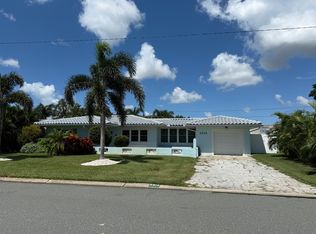 2315 Sunrise Dr SE, Saint Petersburg, FL 33705