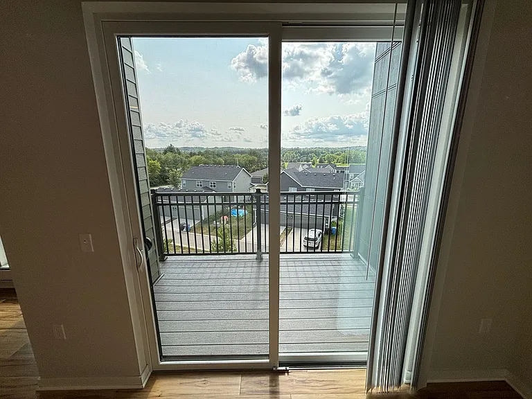 The Outlook Apartments — Photo 30