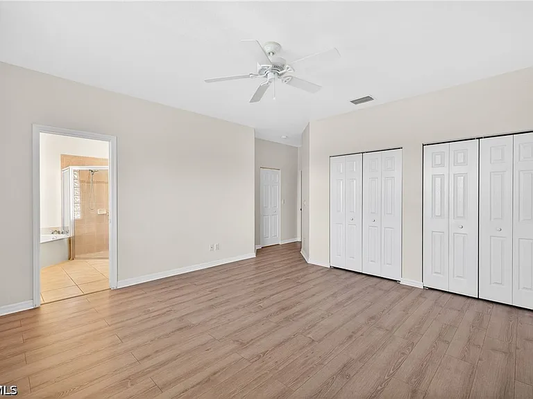 8369 Sumner Ave — Photo 16