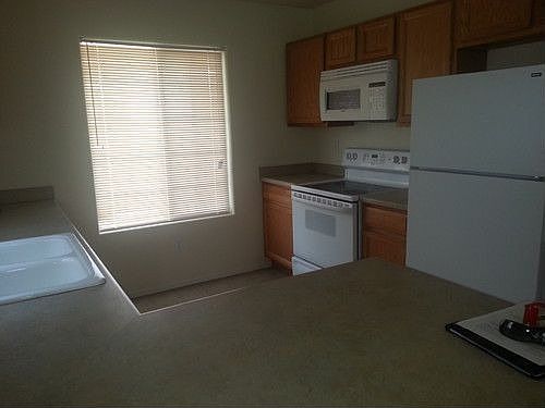 4th image of 12833 Pine Valley Cir