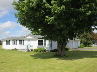 24471 Sanford Corners Rd, Calcium, NY 13616